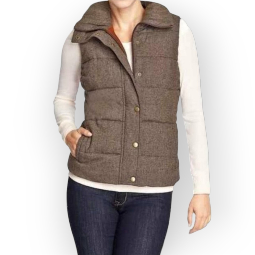 Old Navy Quilted Tweed Vest in colorway Khaki Tweed Size XL